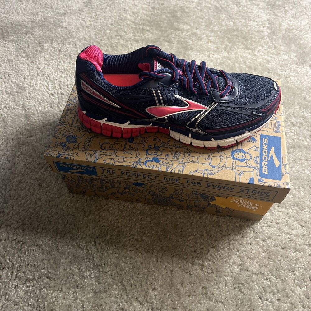 Brooks Adrenaline GTS 14 Women's Run/Walk Shoes Size 7.5 B New w/Box Blue Pink